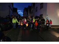 Sankt Martin mit Laternenumzug durch die Stadt (Foto: Karl-Franz Thiede)